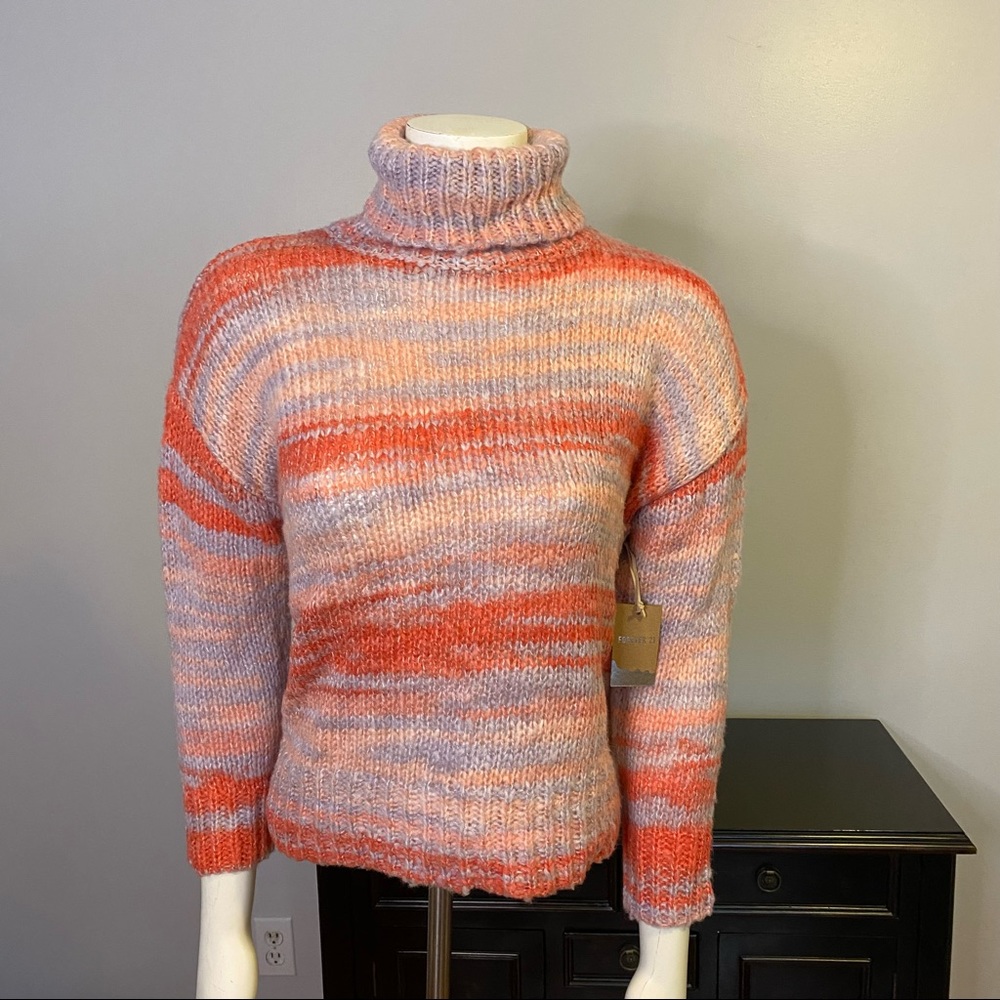Sweater with turtle neck from FOREVER 21 NWT